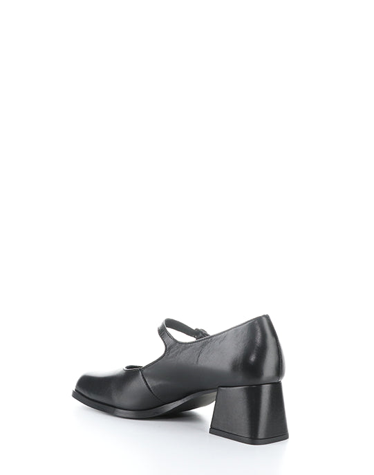 Amaya Black Cordero Leather