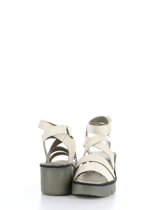 Bafy485Fly 003 Off White Mousse