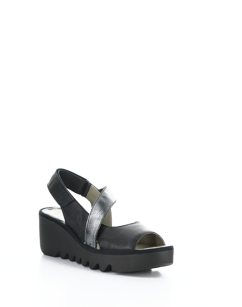 Basy605Fly 001 Black/Graphite Idra