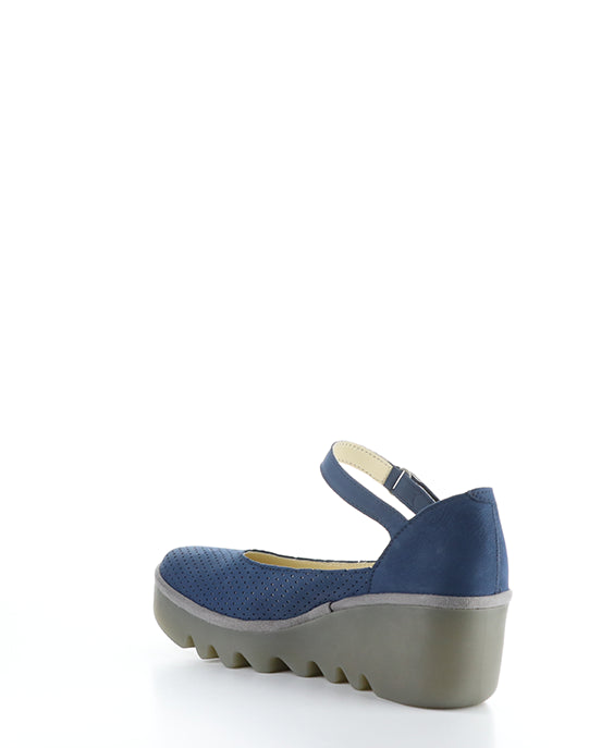 Bawa581Fly 001 Ocean Cupido
