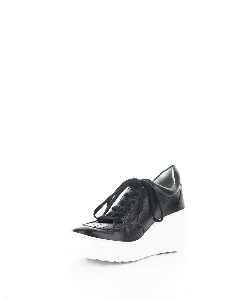 Derk742Fly 001 Black Velvet