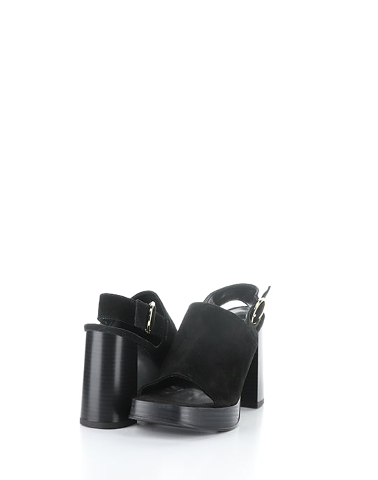 Farin Black Suede