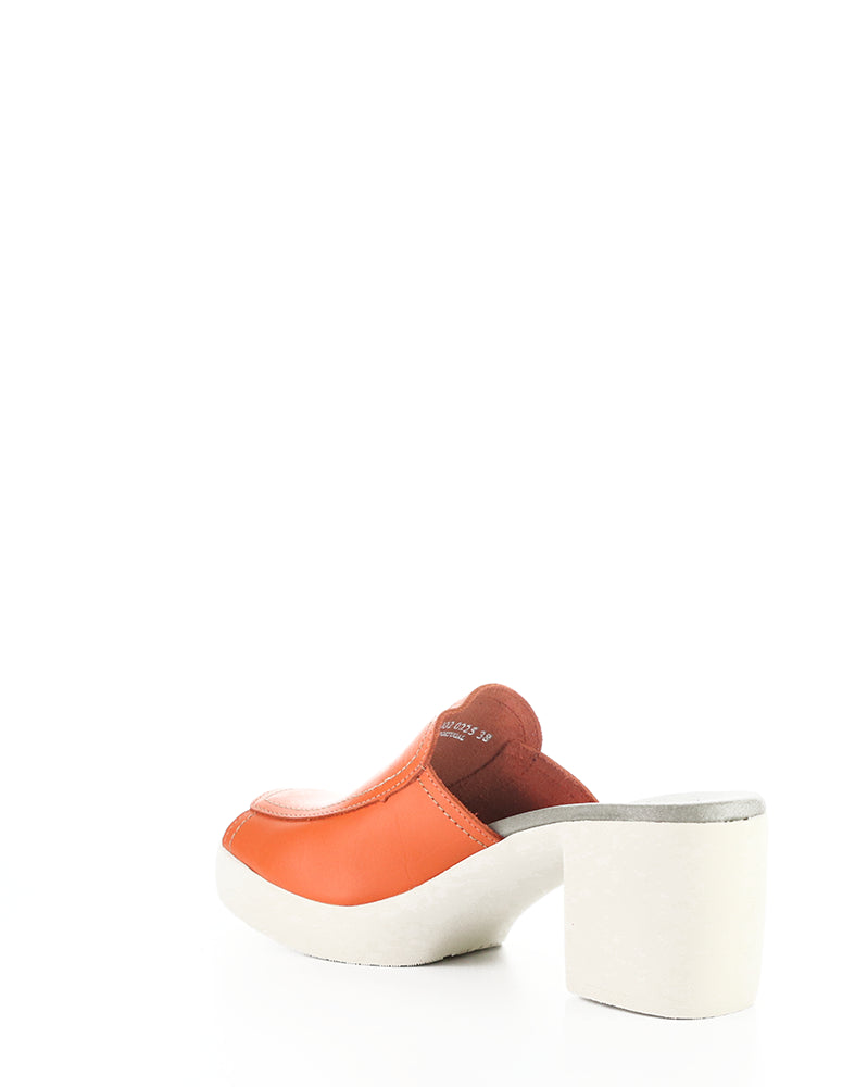 Flae425Fly 002 Scarlet Brooklyn