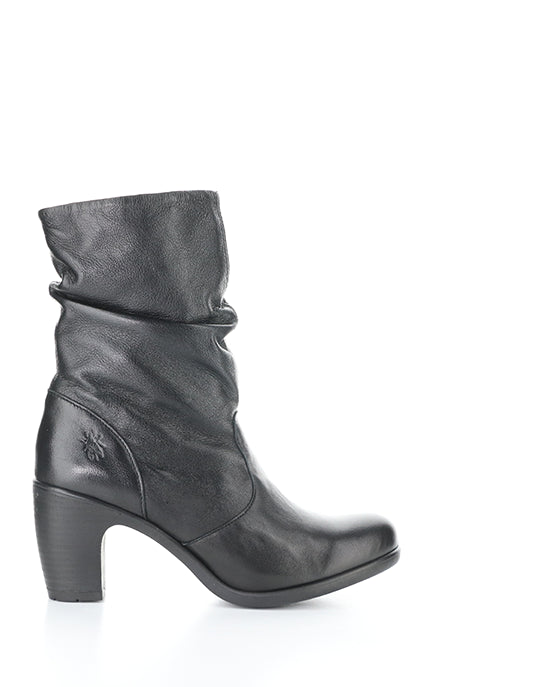 Klei152Fly 000 Black Sofia