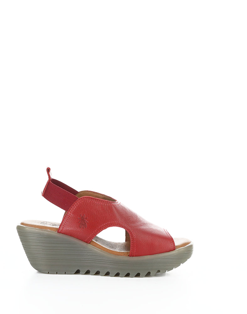 Liku426Fly 006 Lipstick Red Mousse