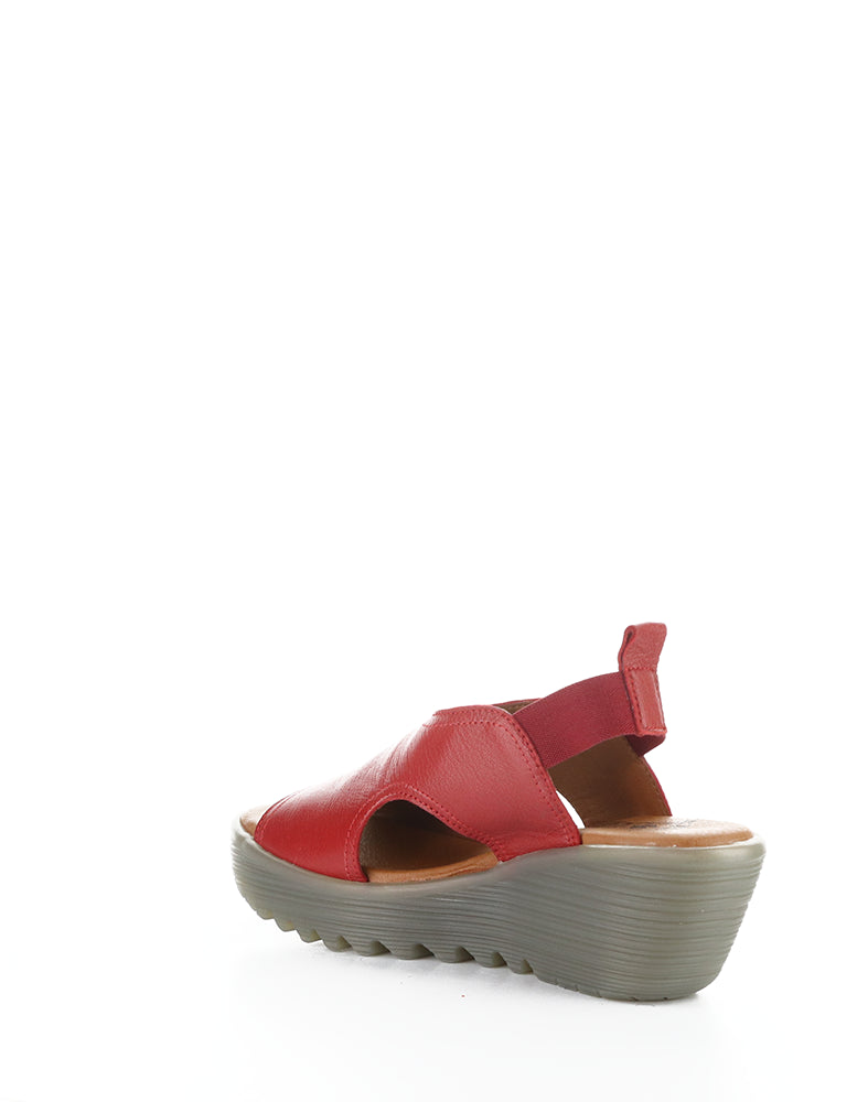 Liku426Fly 006 Lipstick Red Mousse