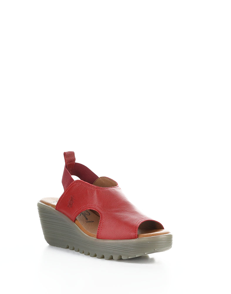 Liku426Fly 006 Lipstick Red Mousse