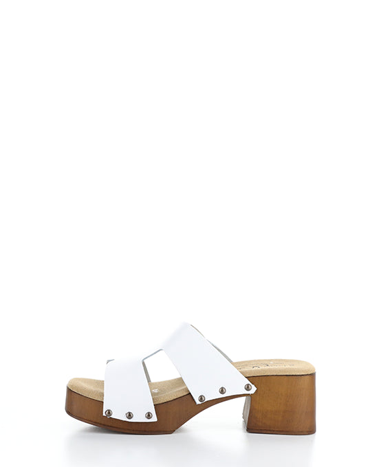 Maris White Gaucho