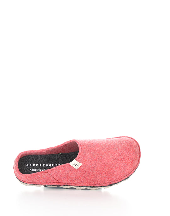 Natura306Asp 007 Ruby Red Rewooly