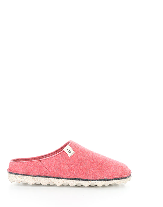 Natura306Asp 007 Ruby Red Rewooly