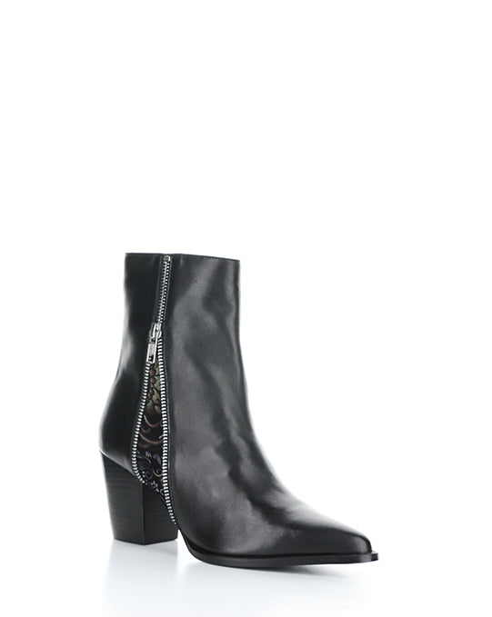 Tallon Black Leather