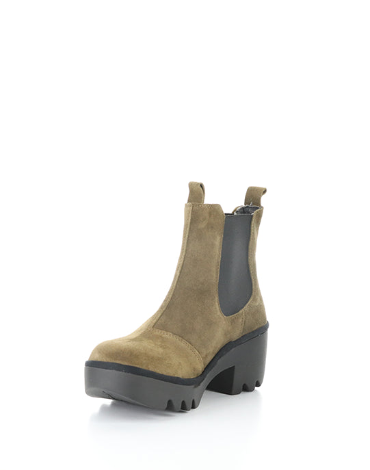 Trig514Fly 010 Elephant Oil Suede
