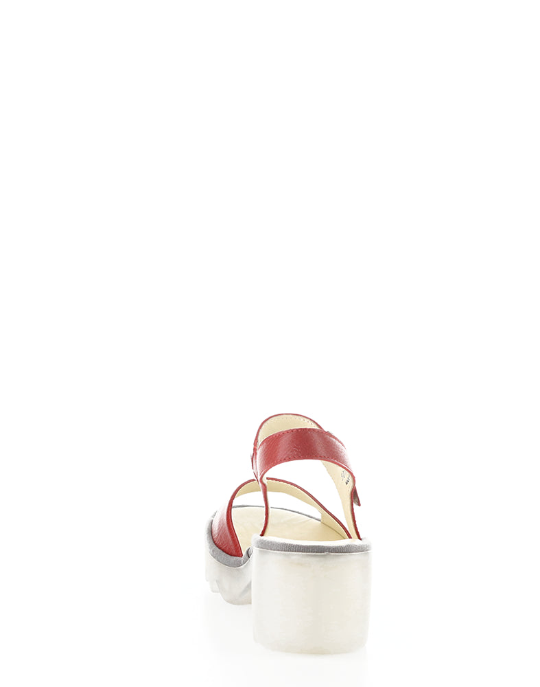 Tull503Fly 010 Lipstick Red Mousse