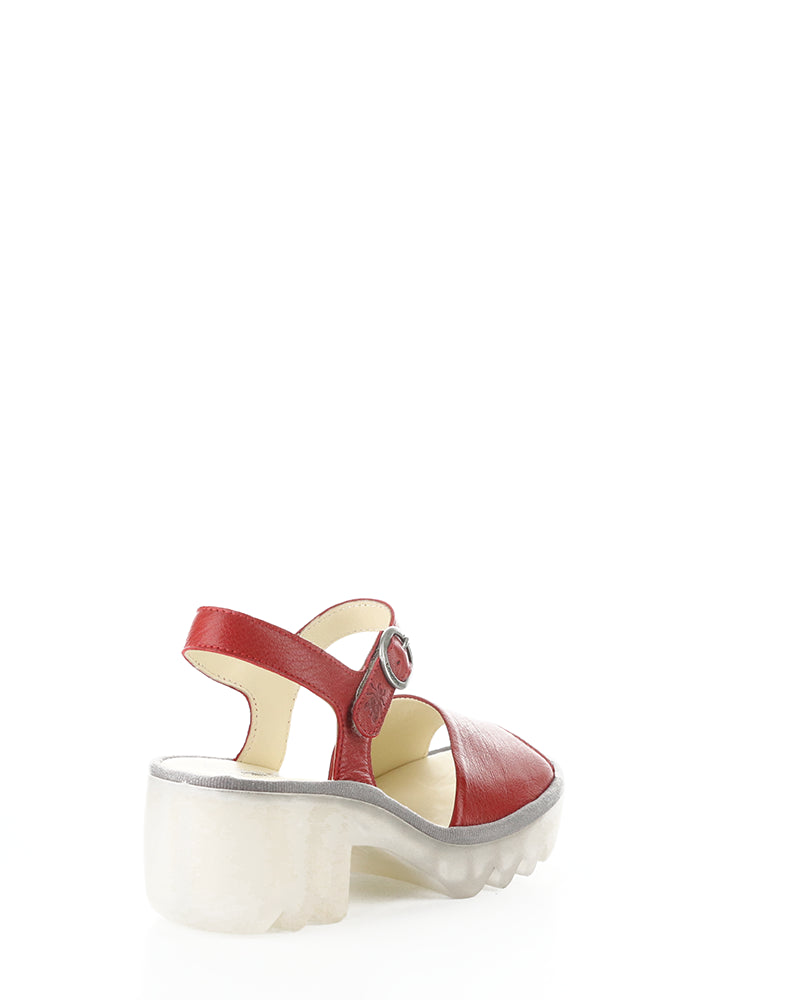Tull503Fly 010 Lipstick Red Mousse