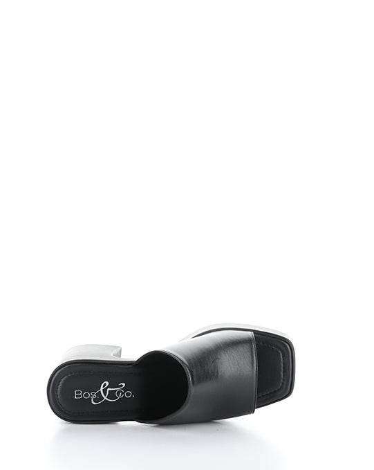 Vita Black Nappa