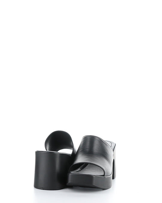 Vita Black Nappa