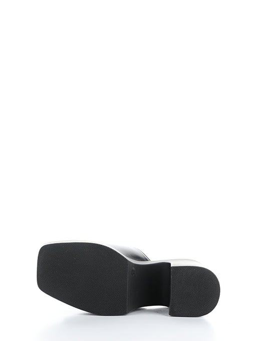 Vita Black Nappa