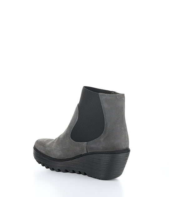 Yade398Fly 006 Diesel Oil Suede