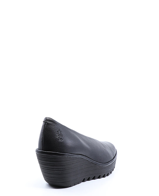 Yaz 149 Black Mousse