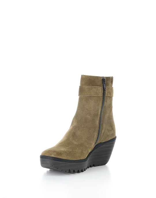 Yuji596Fly 002 Elephant Oil Suede
