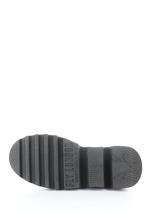 Zool317Fly 000 Black Rug
